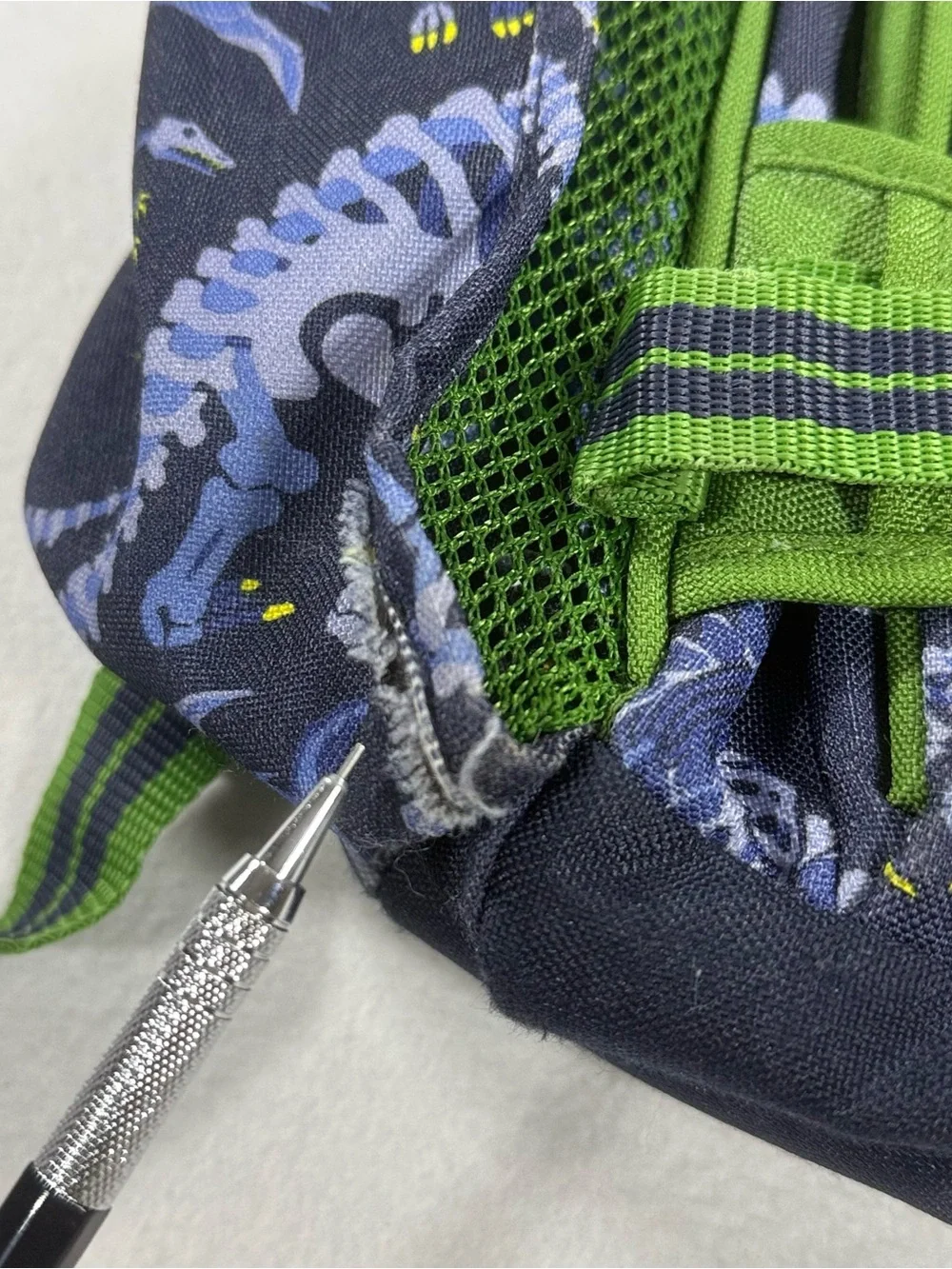 Pottery Barn Kids Mackenzie Navy And Green Dinosaur Bones Backpack Size Small